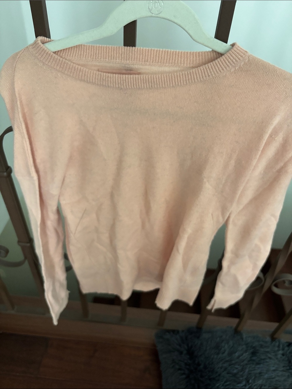 Zadig & Voltaire Pale Pink Crewneck Sweater

100% Cashmere